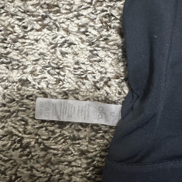 Alo Black Sports Bra Tank - Picture 4 of 6